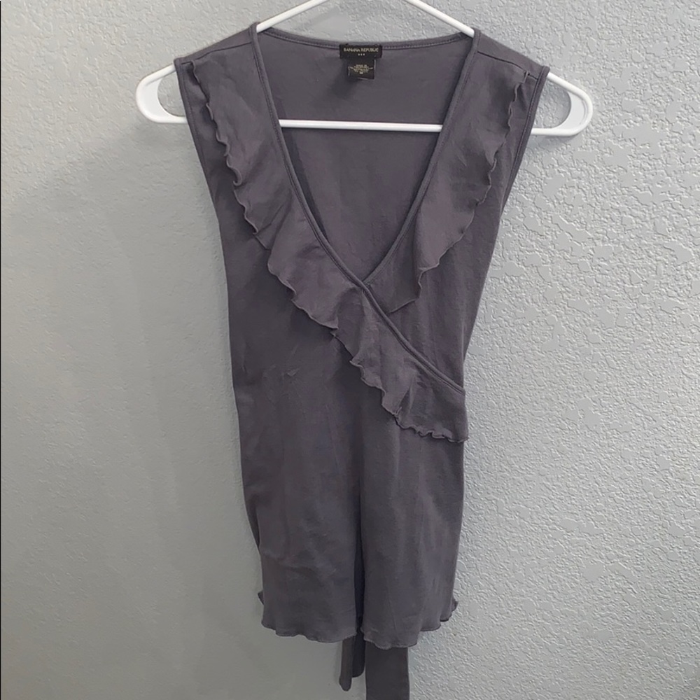 Banana Republic grey tank